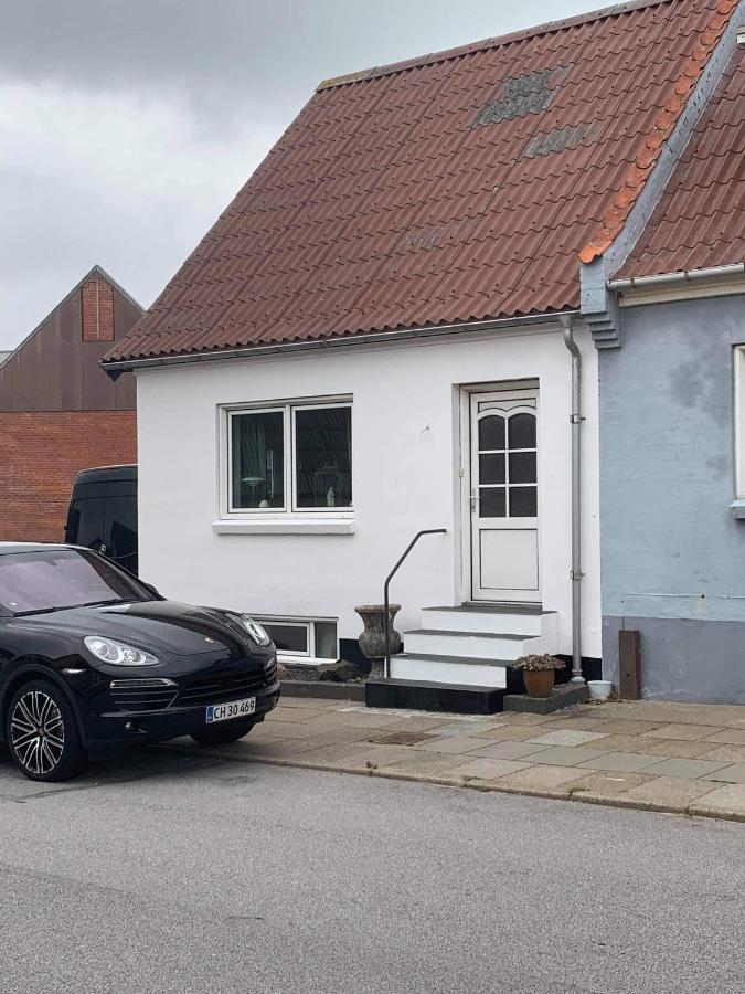 Hos Elsa Apartamento Hirtshals Exterior foto